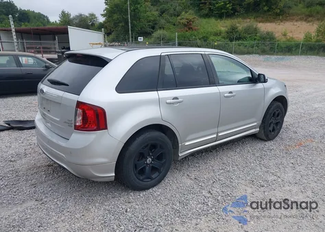 2013 Ford Edge Sport z USA, uszkodzony, nr VIN 2FMDK4AK8DBC29559